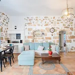 1944-heritage House *